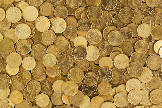 运输链条波动重塑:大宗商品对冲策略与仓位管理新解 运输链条波动重塑:大宗商品对冲策略与仓位管理新解
